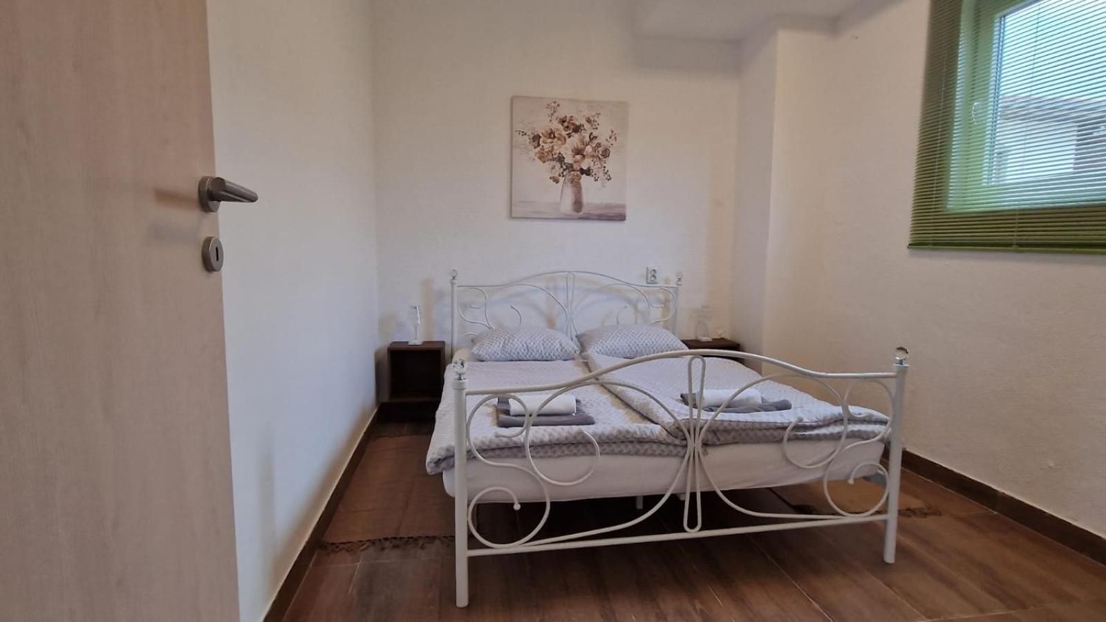 Apartman Lena Tusilovic 外观 照片