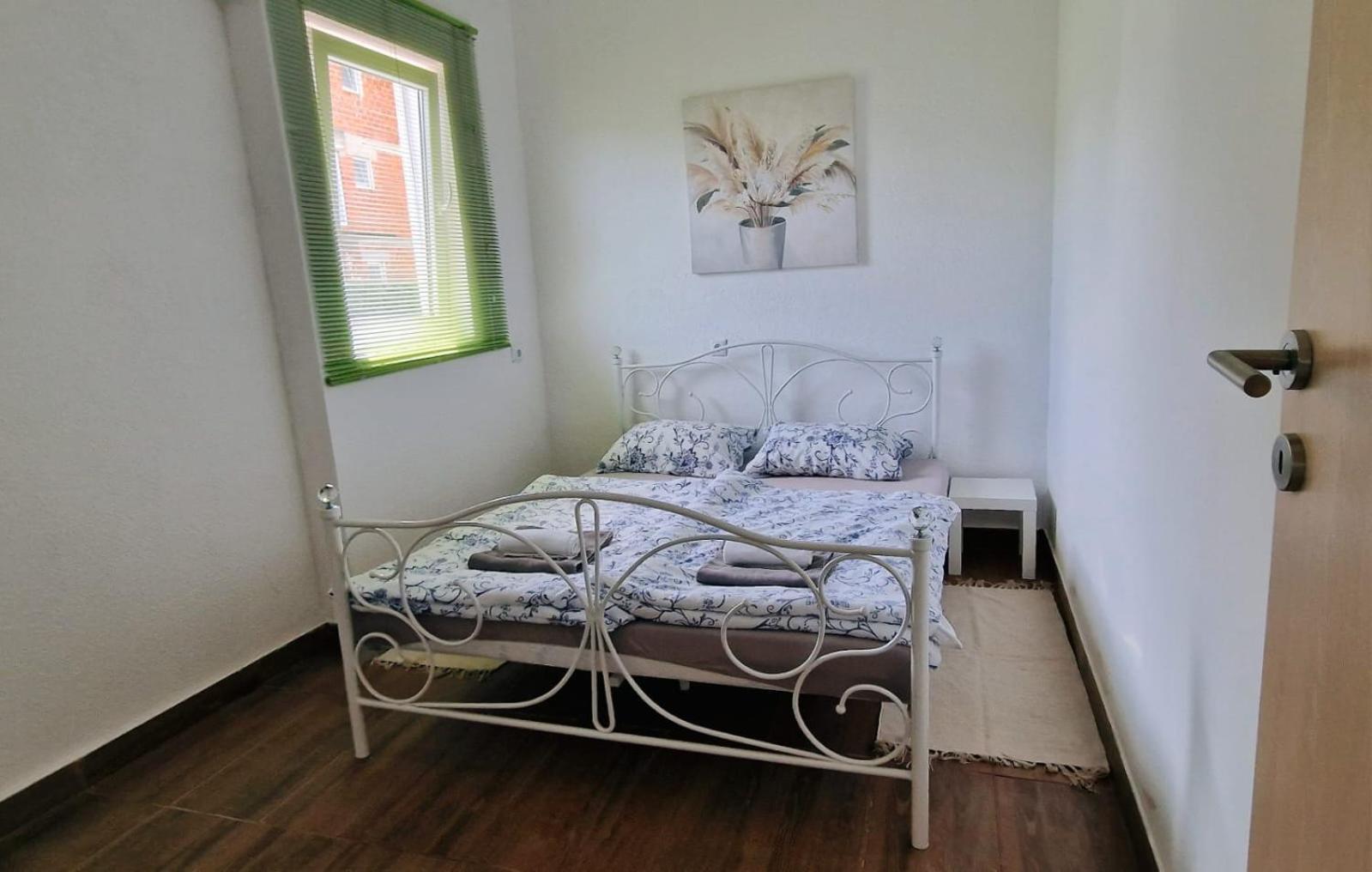 Apartman Lena Tusilovic 外观 照片