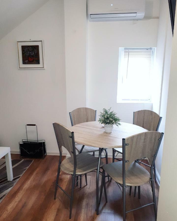 Apartman Lena Tusilovic 外观 照片